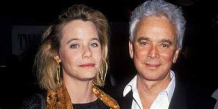 Bernard Sofronski Married, Wife, Children, Personal Life, Age, Family, Wife, Children, Net Worth, Earnings, Facts