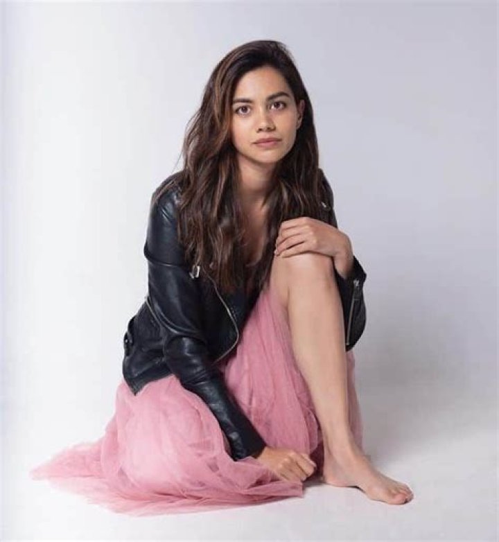 Lisa Ambalavanar Height, Weight, Measurements, Bra Size, Shoe Size